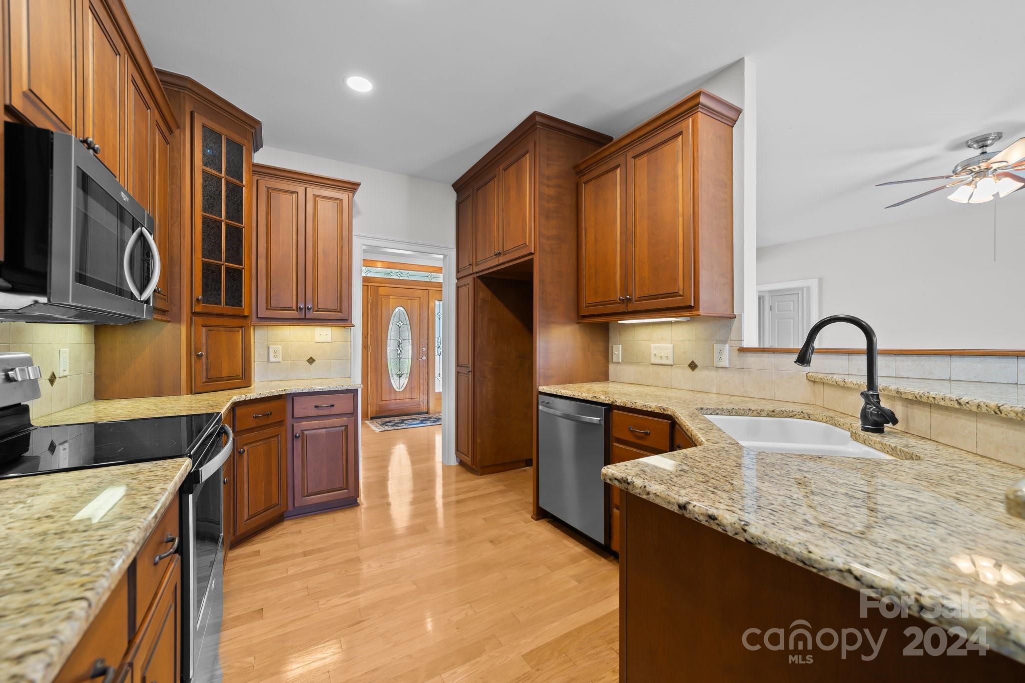 Bay Pointe - Residential