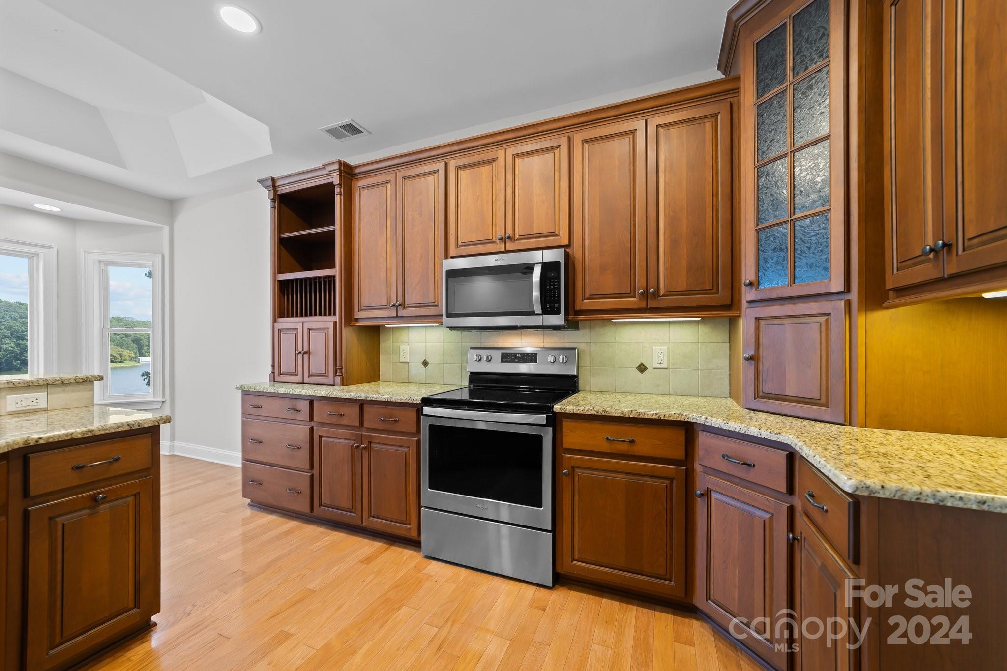 Bay Pointe - Residential