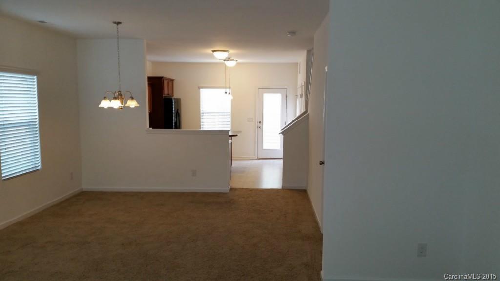 The Oaks At Mcilwaine - Residential Lease