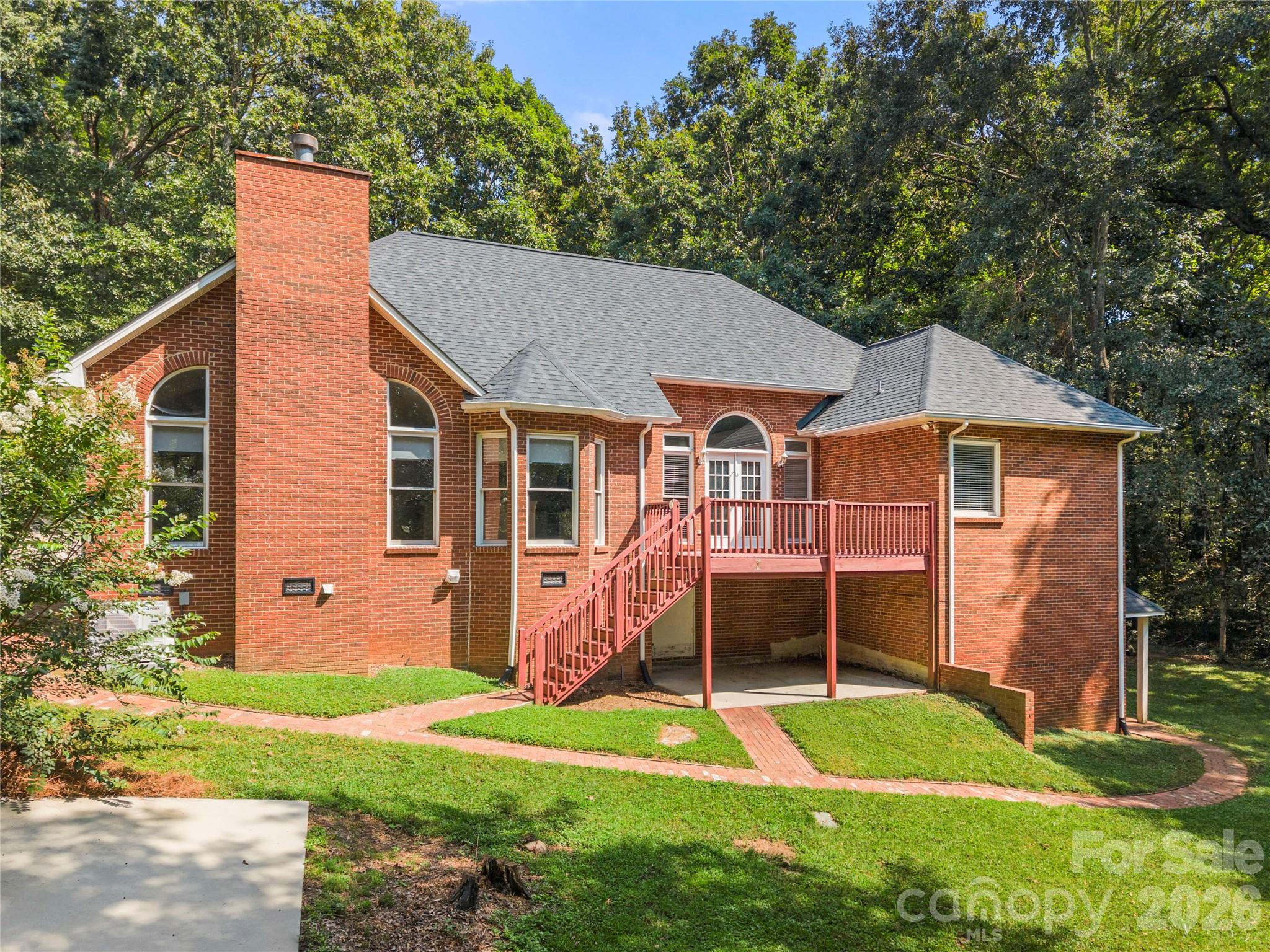 207 Hollow Road