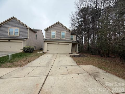 Photo of 5304 Twin Brook Drive, Charlotte, NC 28269 (MLS # 4350419)