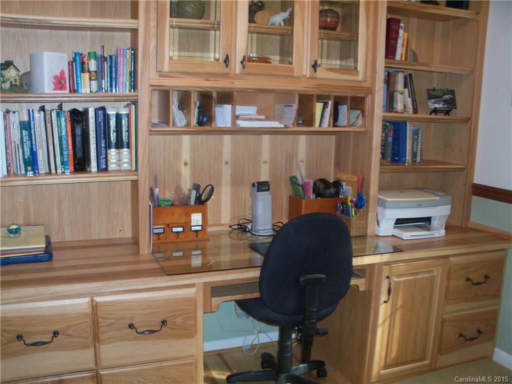 Cedar Knoll - Residential