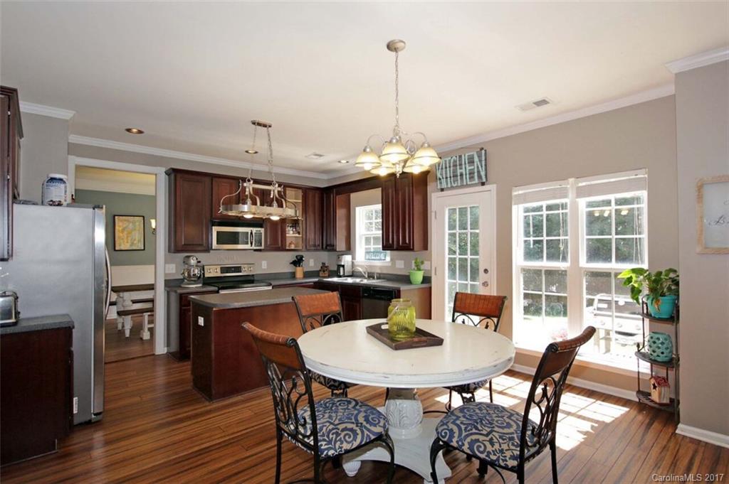 Tall Oaks - Residential