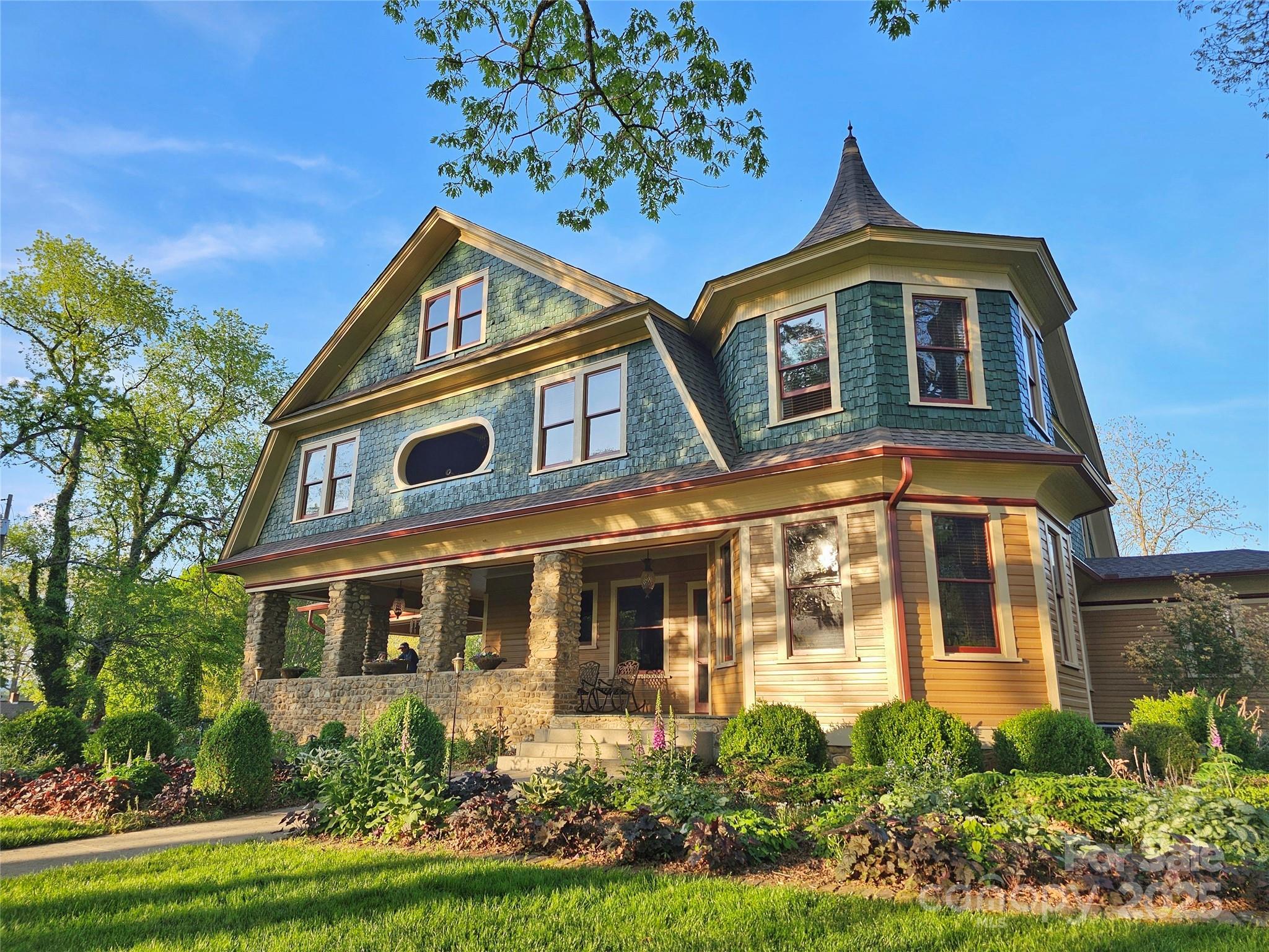 129 Woolsey Heights