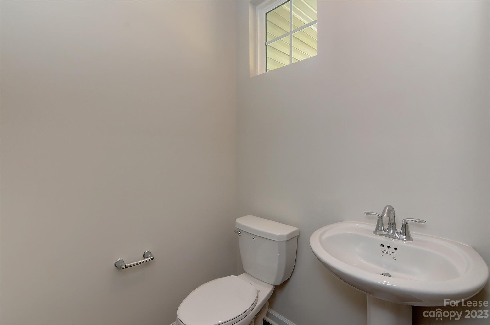 Chateau - Residential Lease