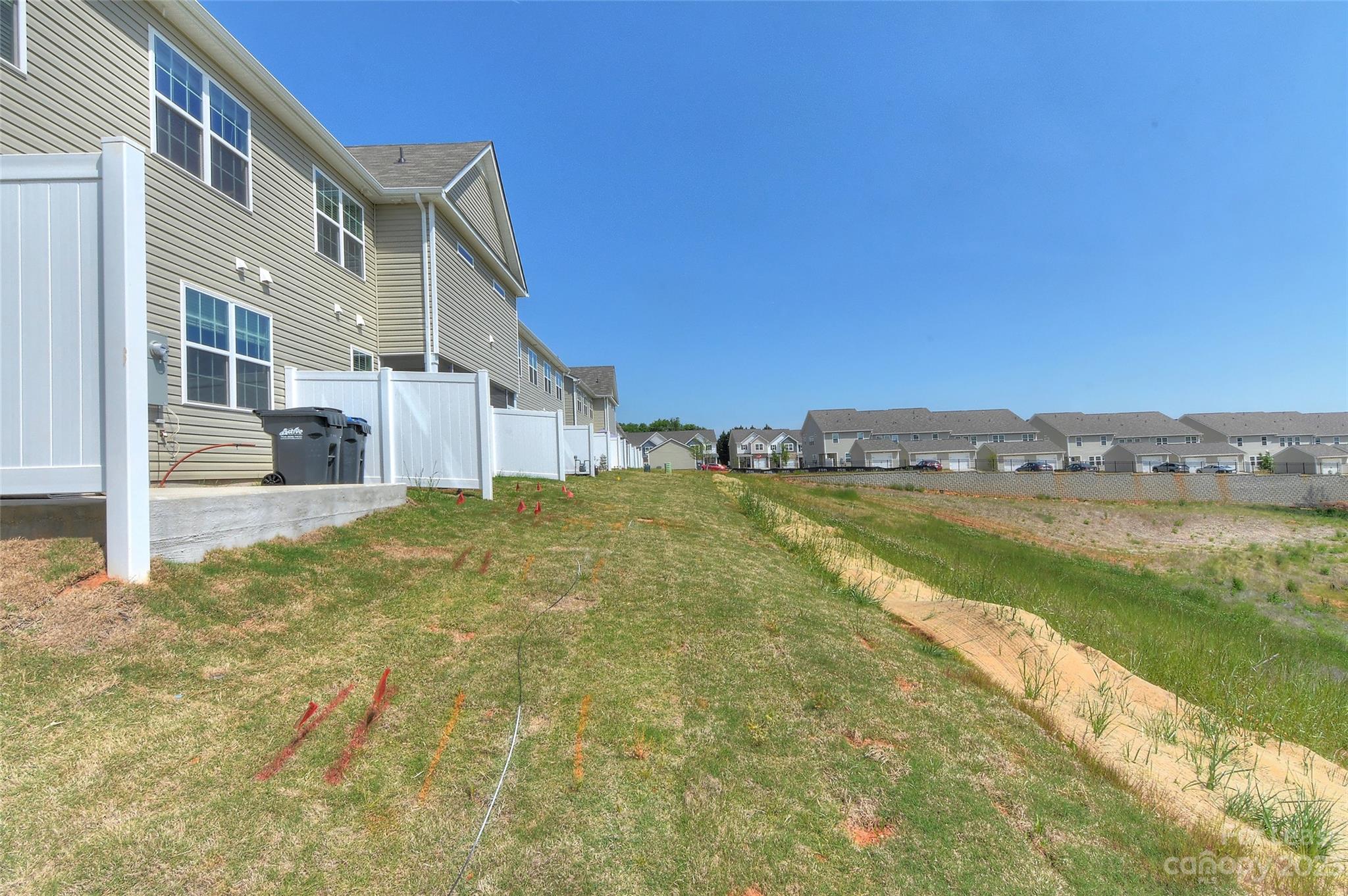 Chateau - Residential Lease