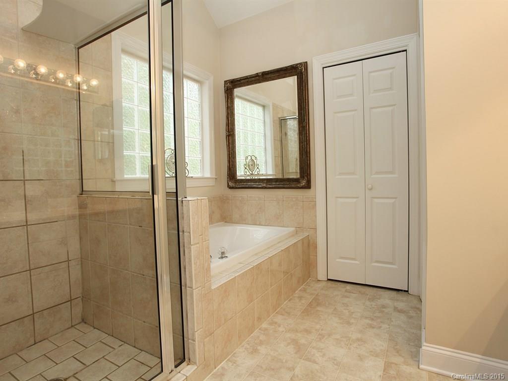 Tega Cay - Residential