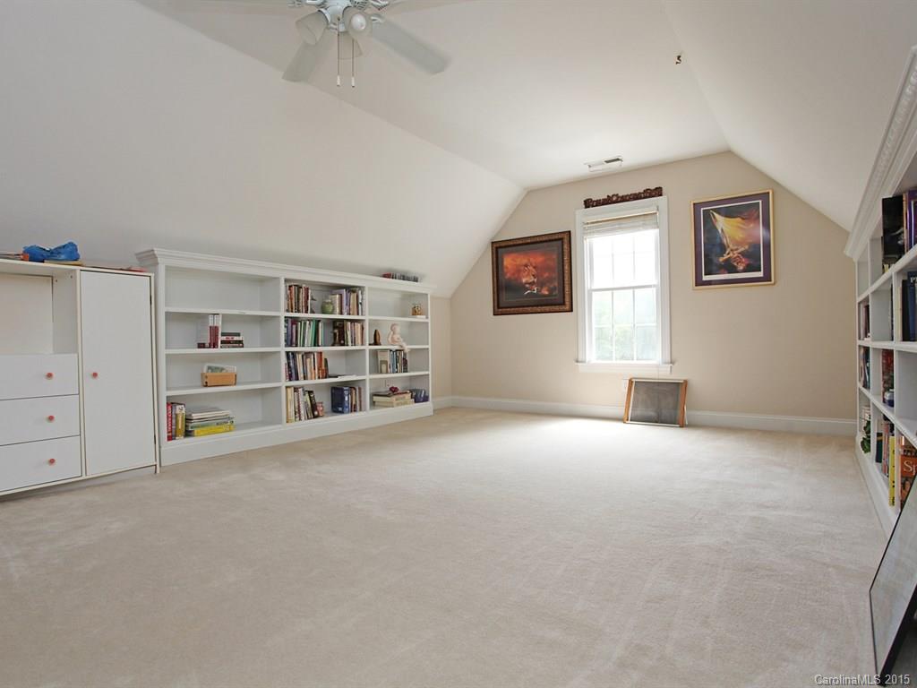 Tega Cay - Residential