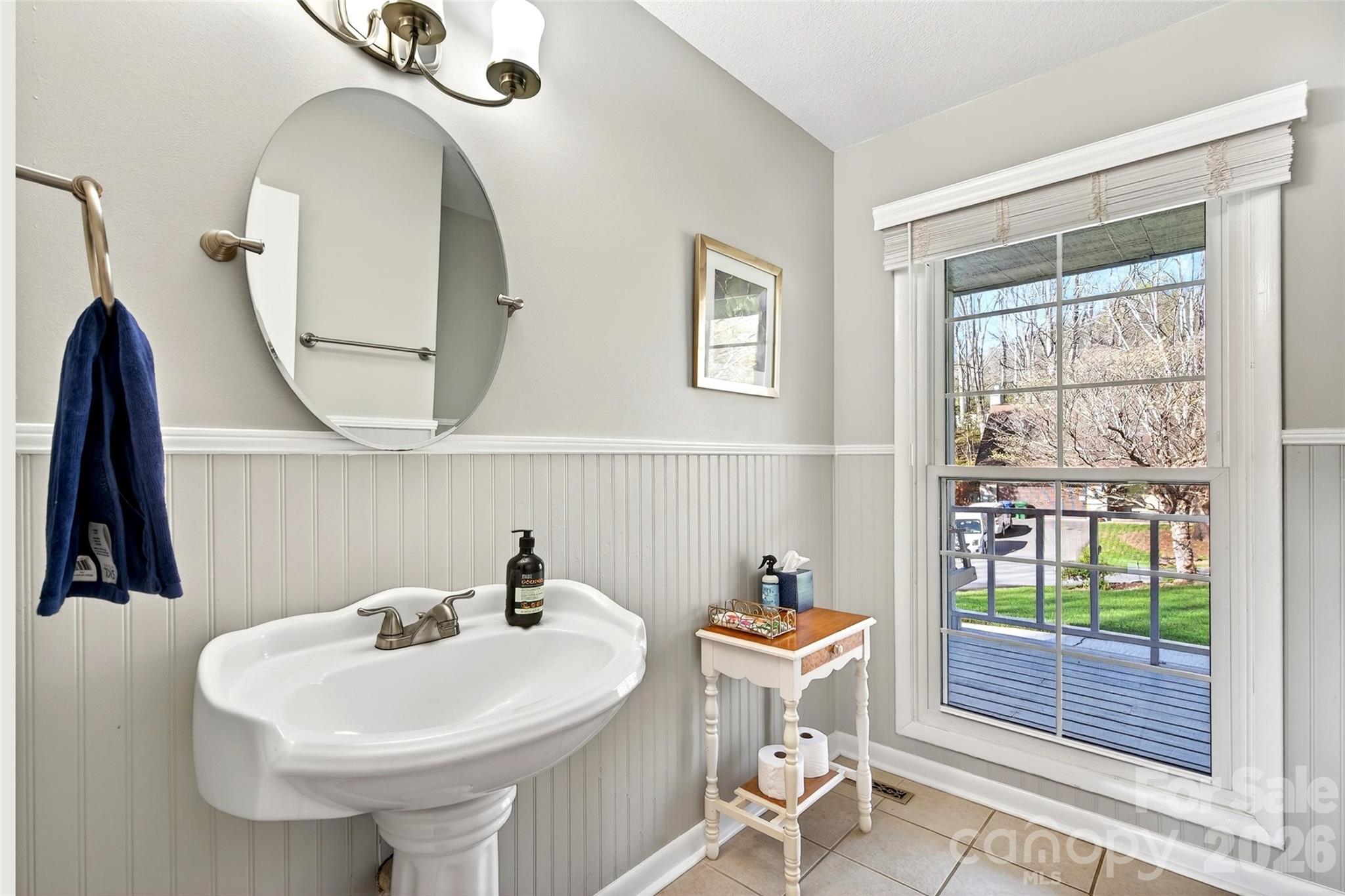 Charles Ridge - Residential