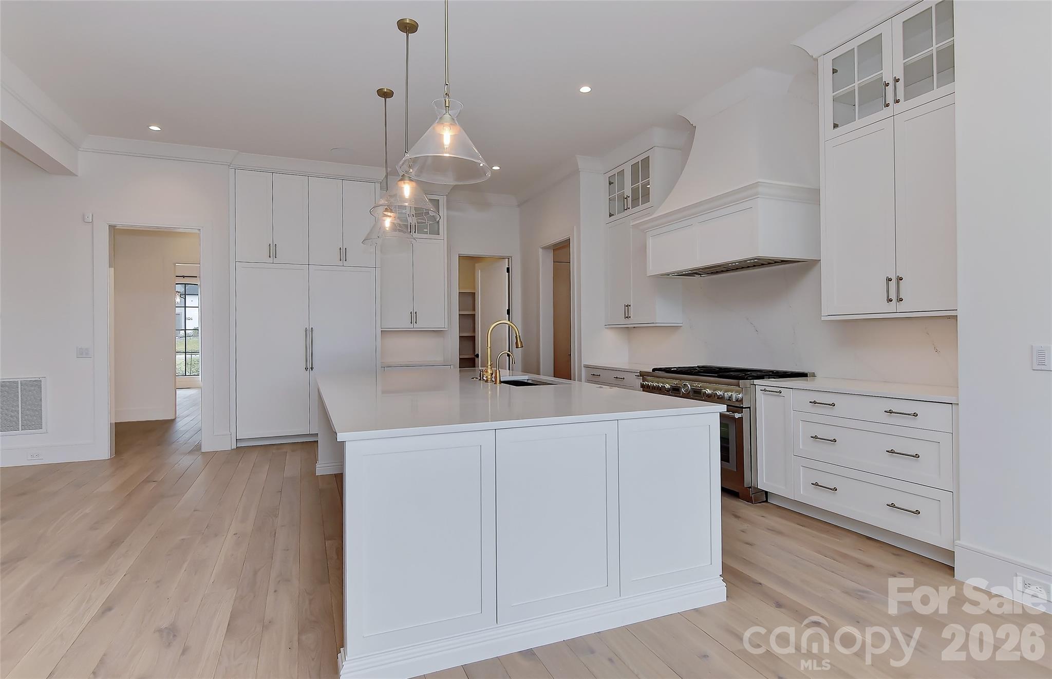 Twin Lakes - Residential