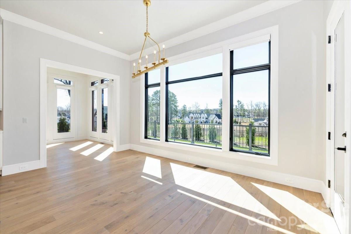 Twin Lakes - Residential