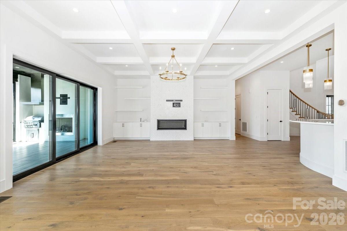 Twin Lakes - Residential