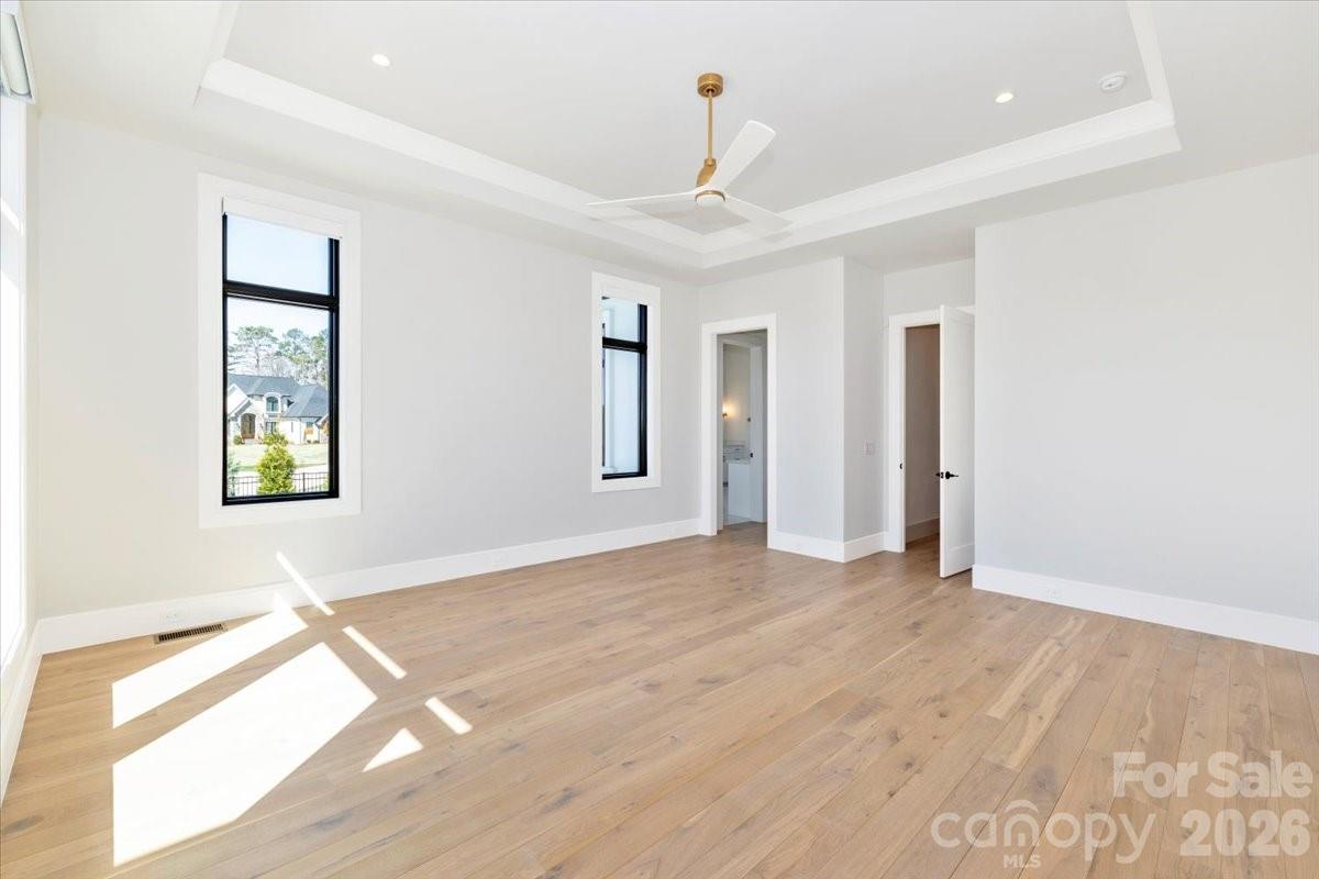 Twin Lakes - Residential