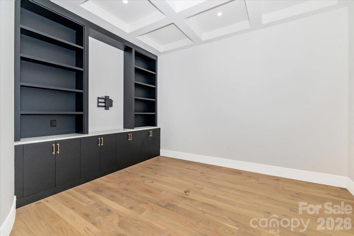 Twin Lakes - Residential