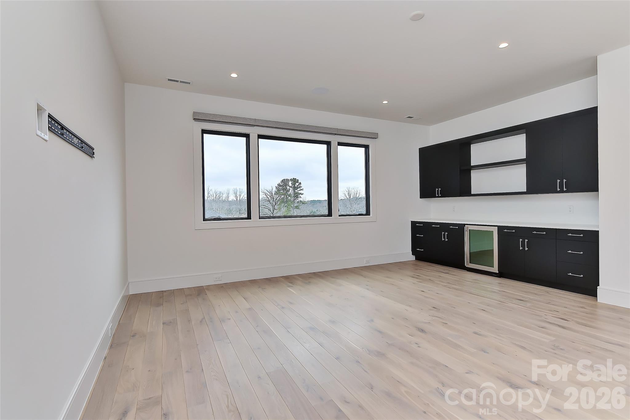 Twin Lakes - Residential