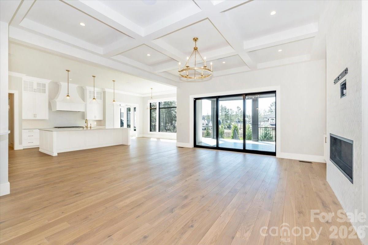 Twin Lakes - Residential