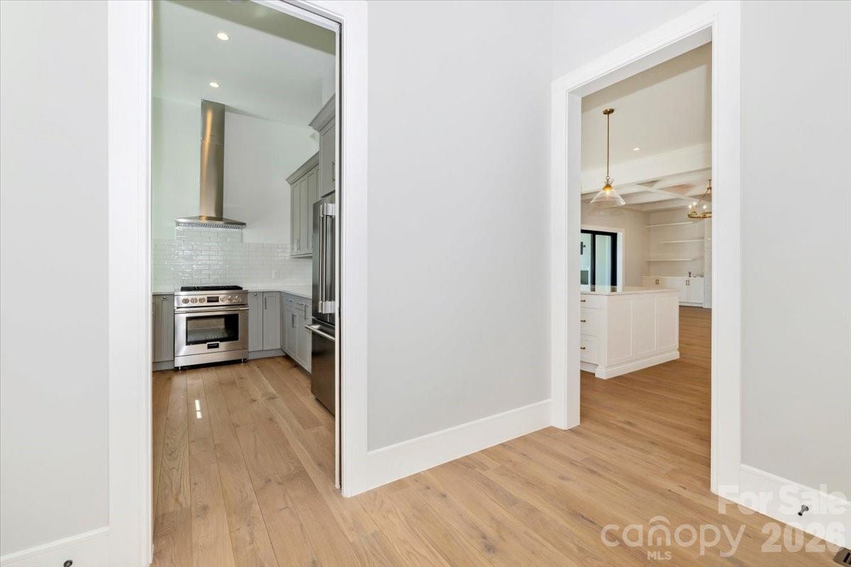 Twin Lakes - Residential