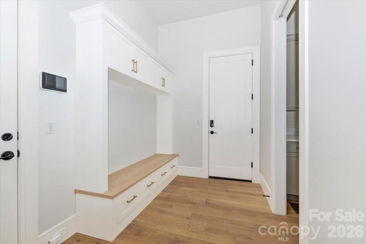 Twin Lakes - Residential