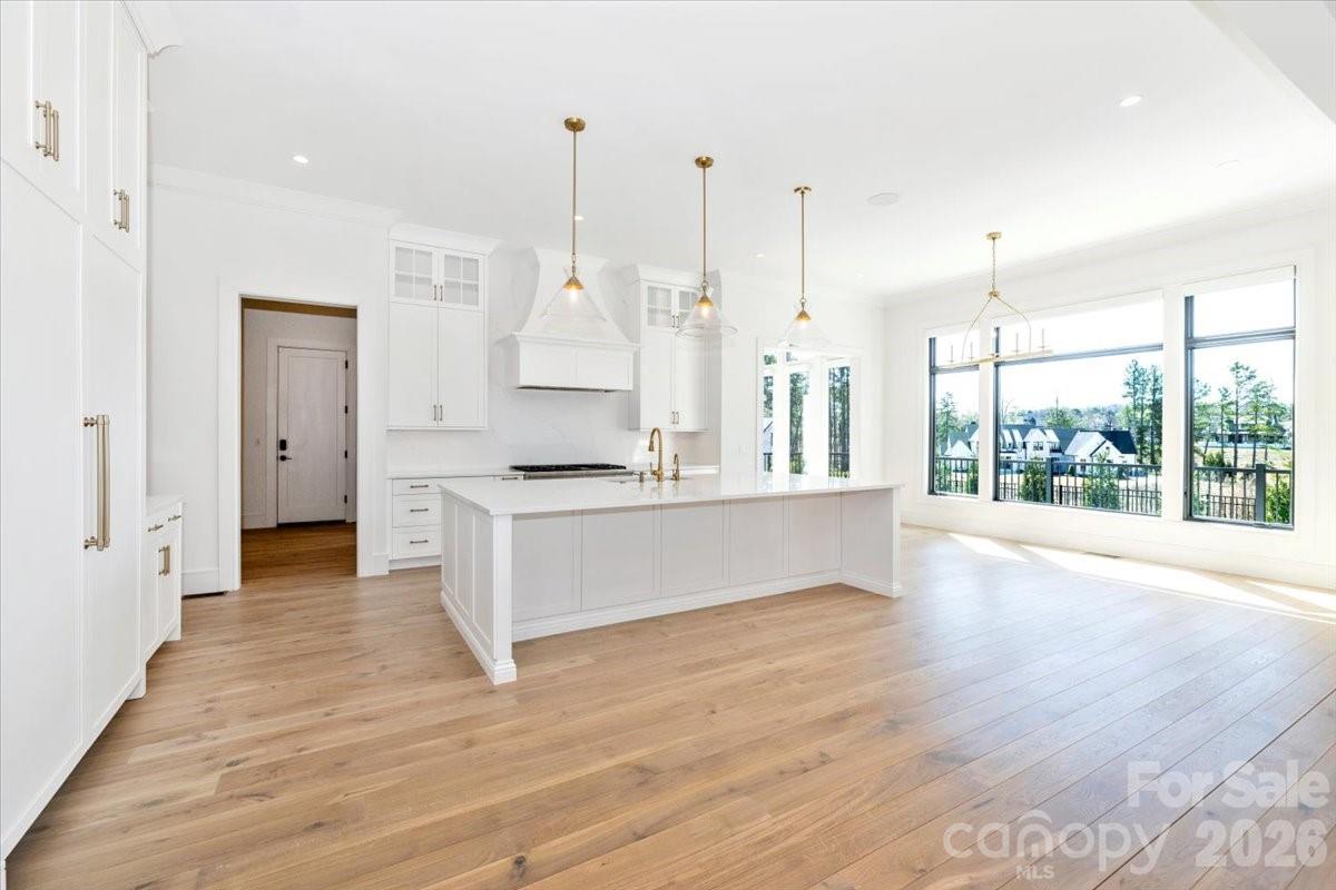 Twin Lakes - Residential