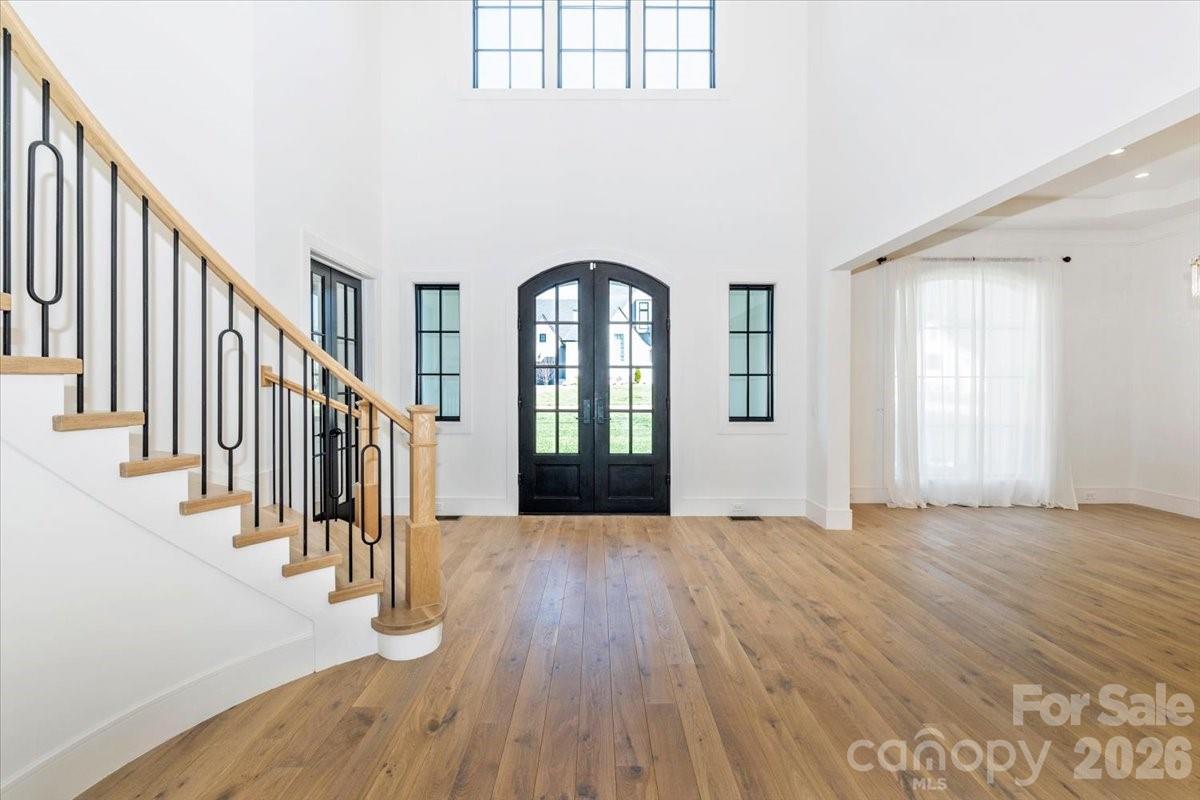 Twin Lakes - Residential