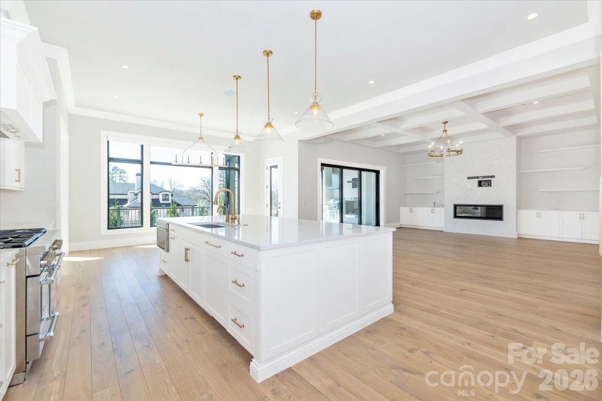 Twin Lakes - Residential