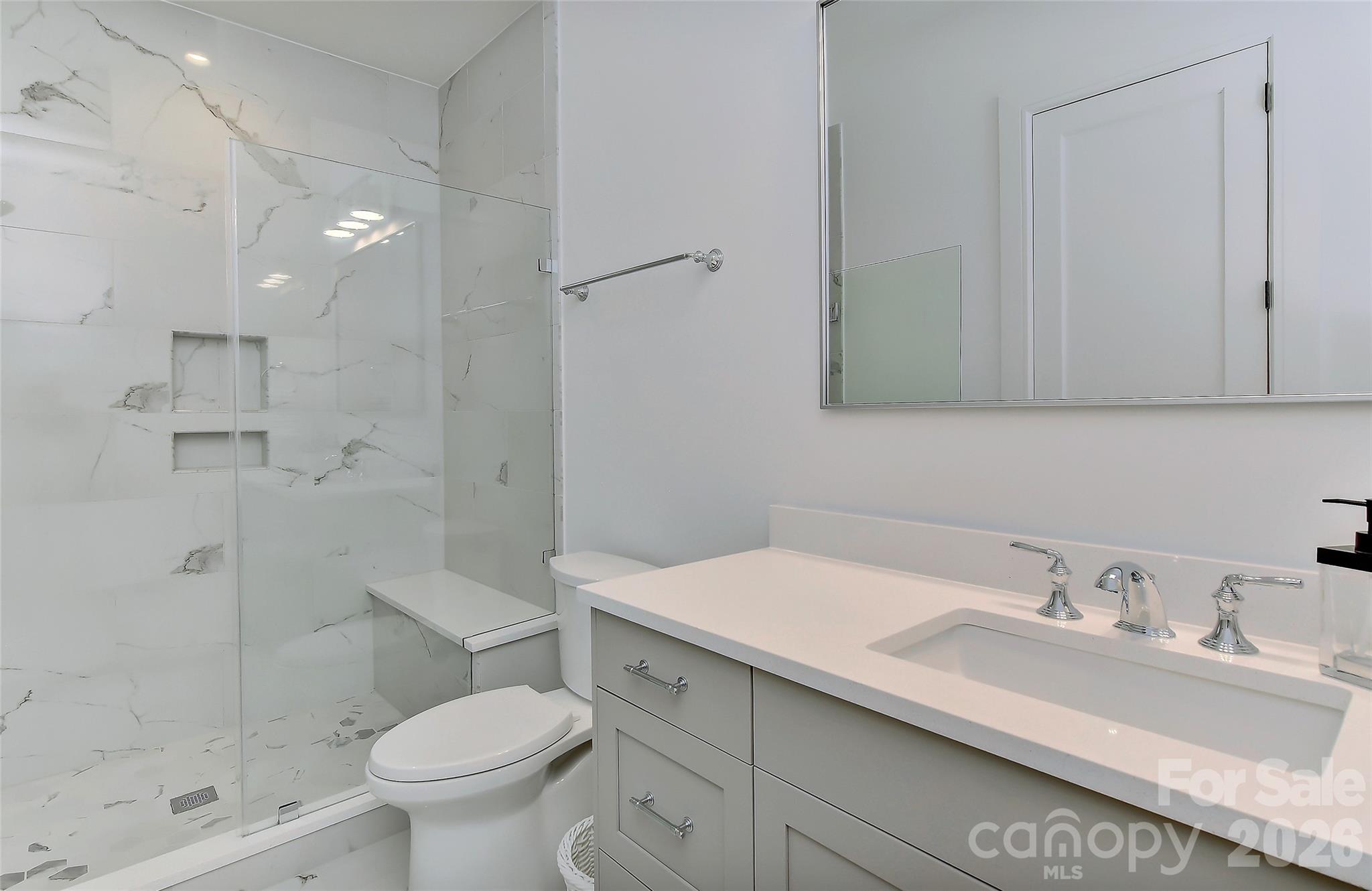 Twin Lakes - Residential