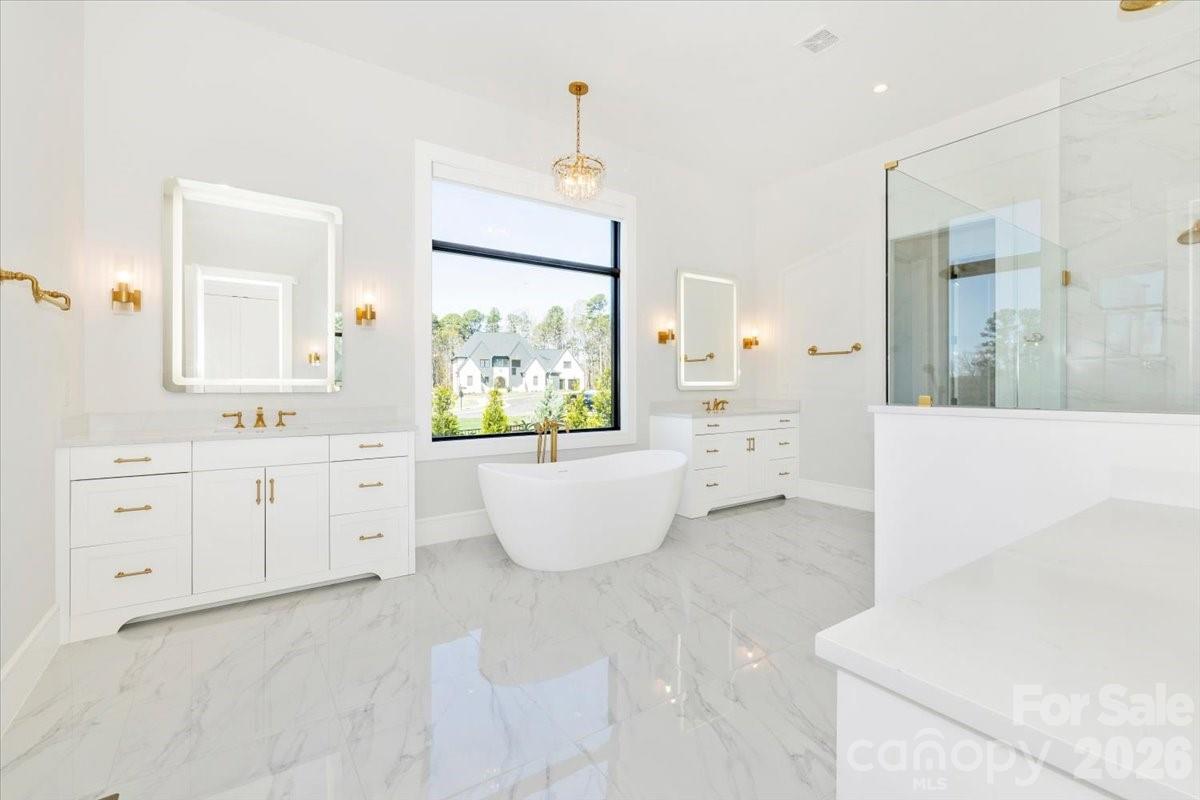 Twin Lakes - Residential