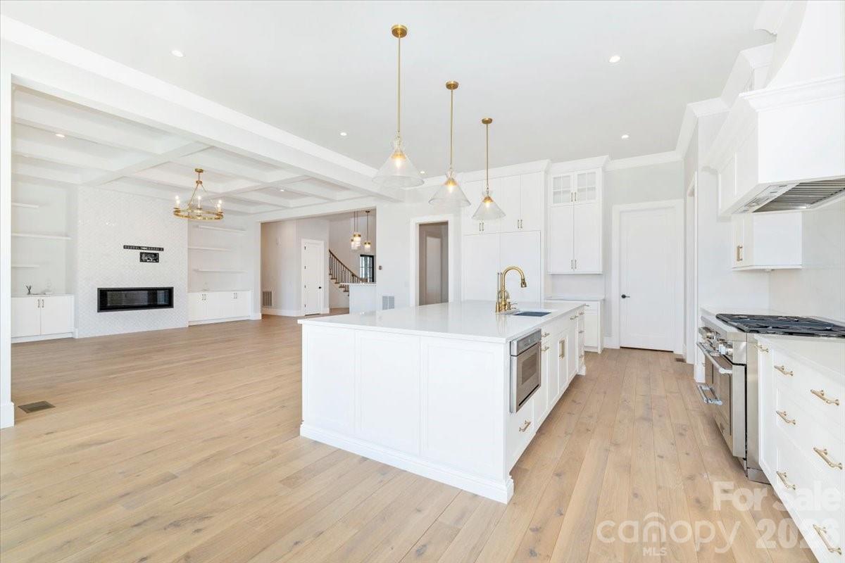 Twin Lakes - Residential