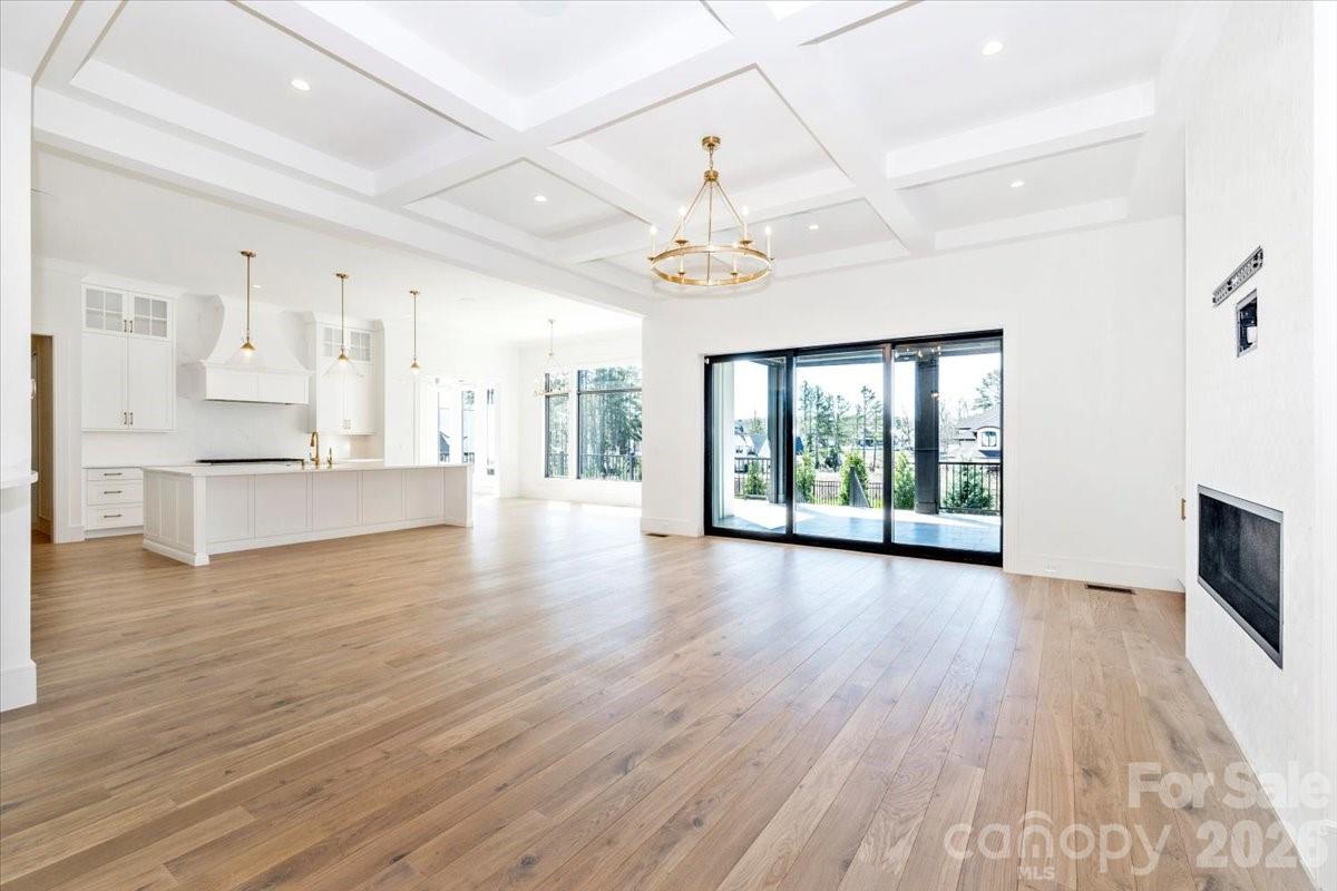 Twin Lakes - Residential
