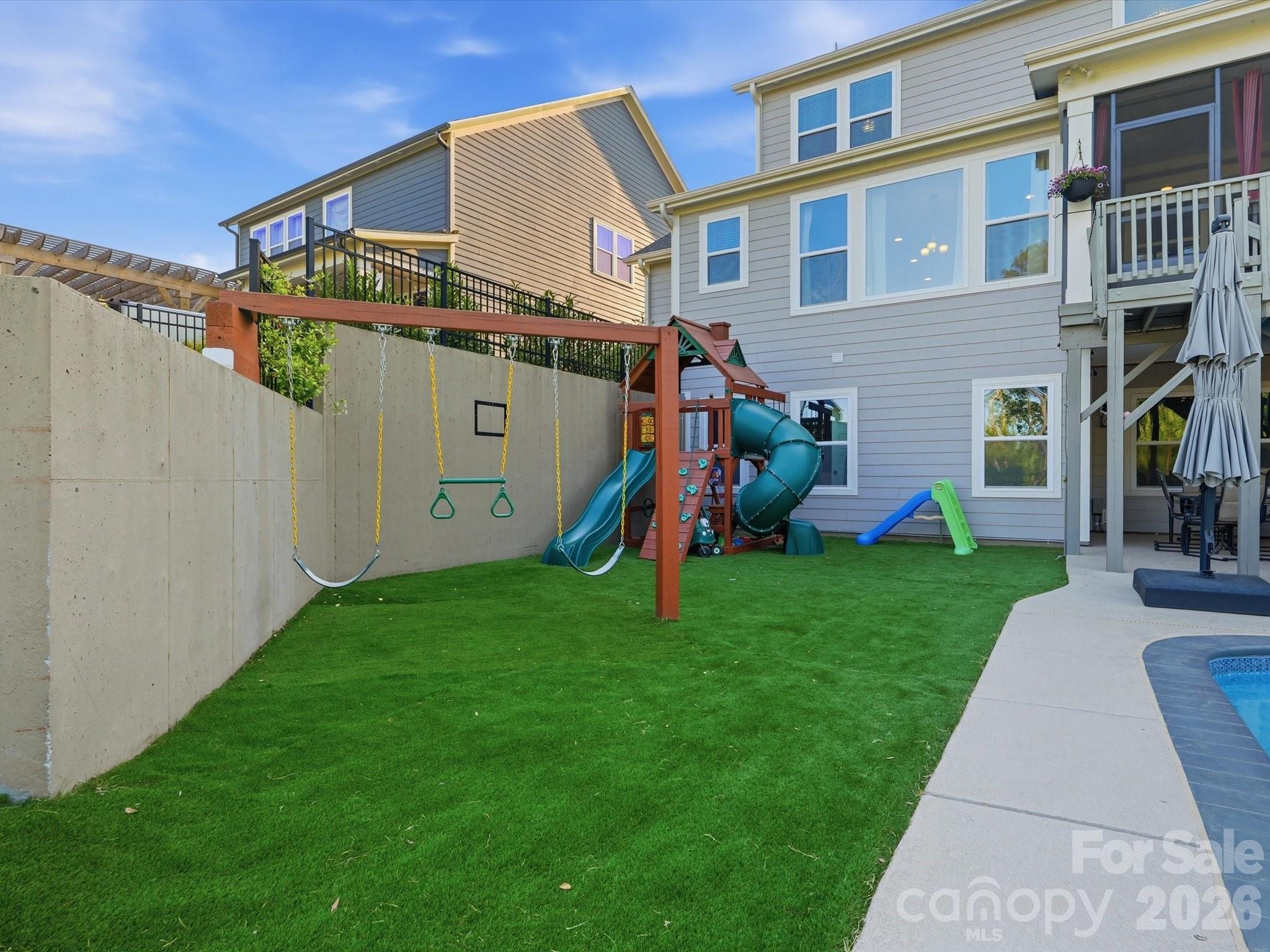 Paddlers Cove - Residential
