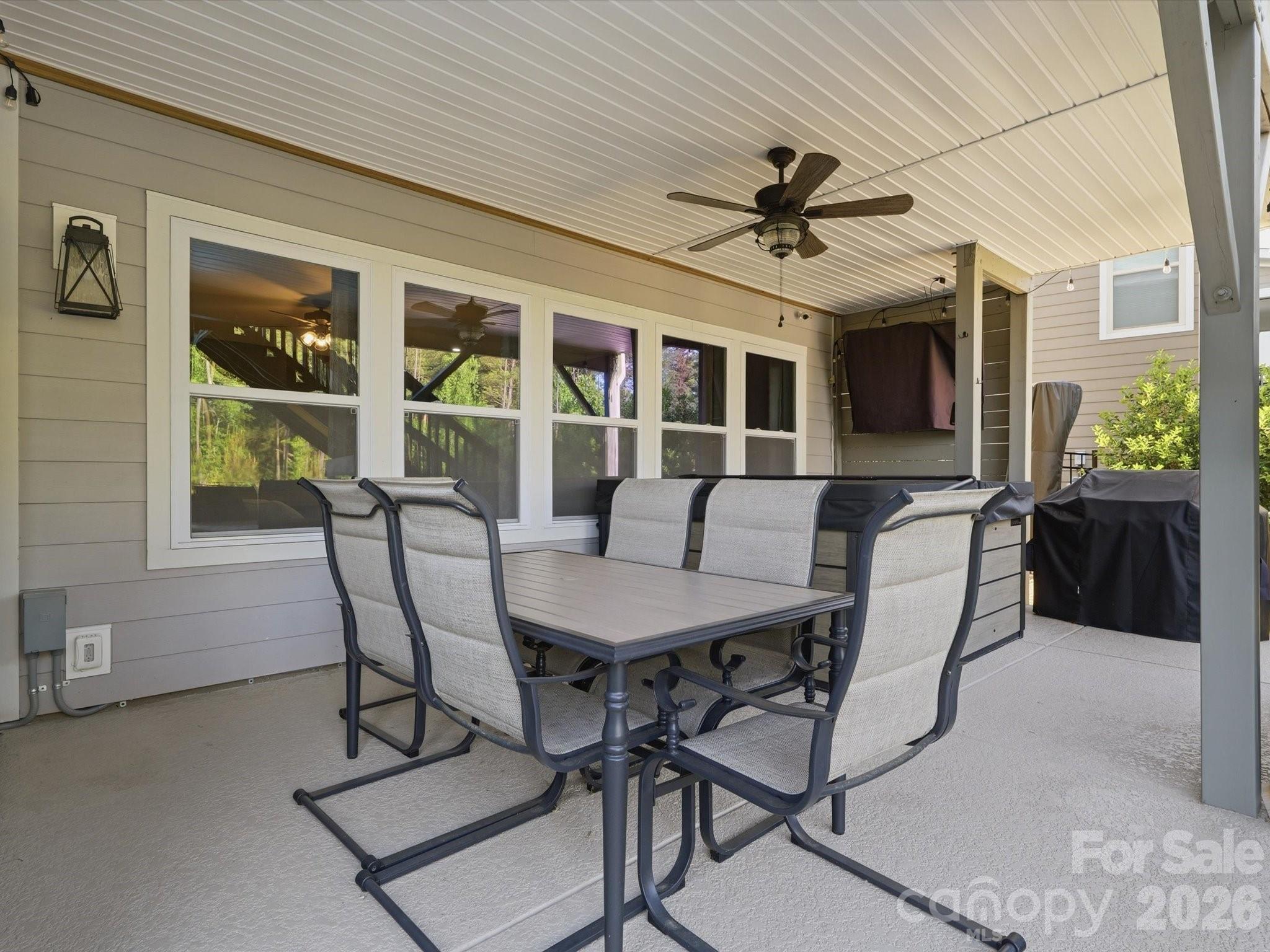 Paddlers Cove - Residential