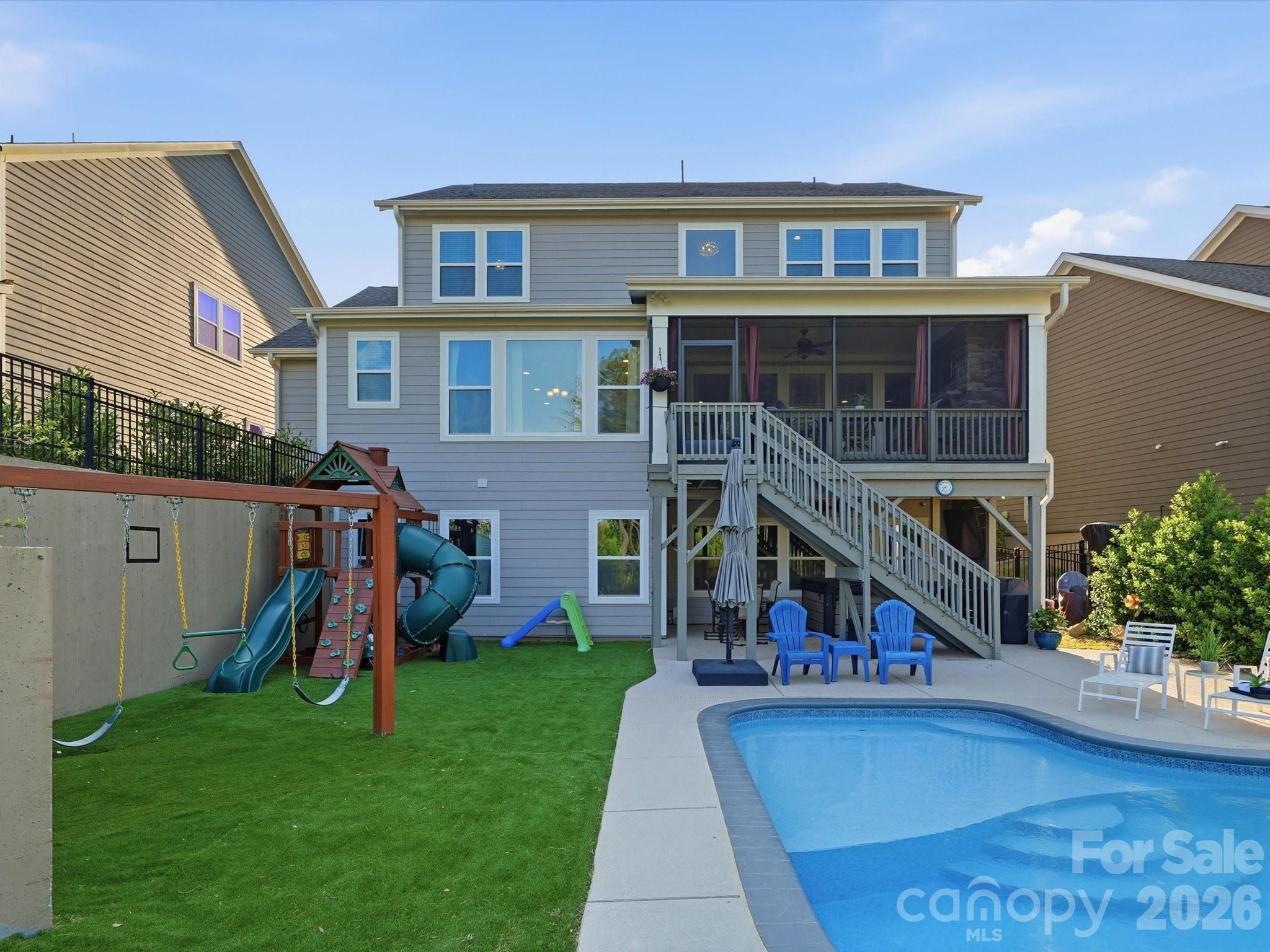 Paddlers Cove - Residential