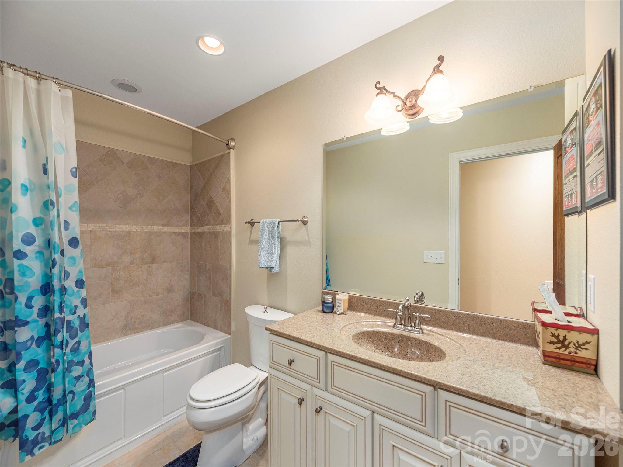 Scarlet Oaks - Residential