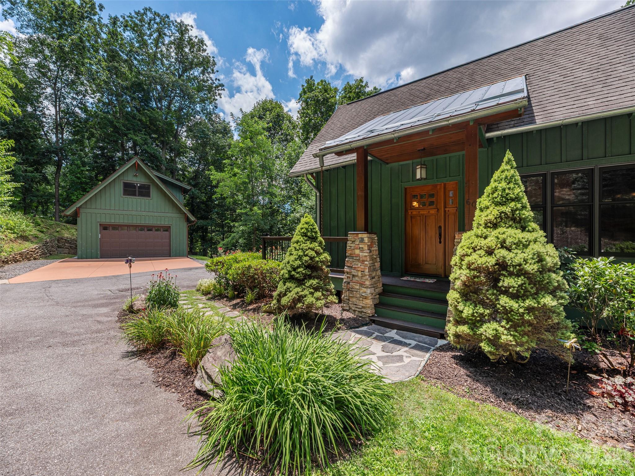 Scarlet Oaks - Residential