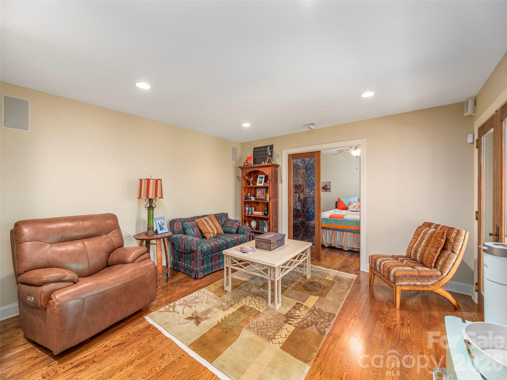 Scarlet Oaks - Residential