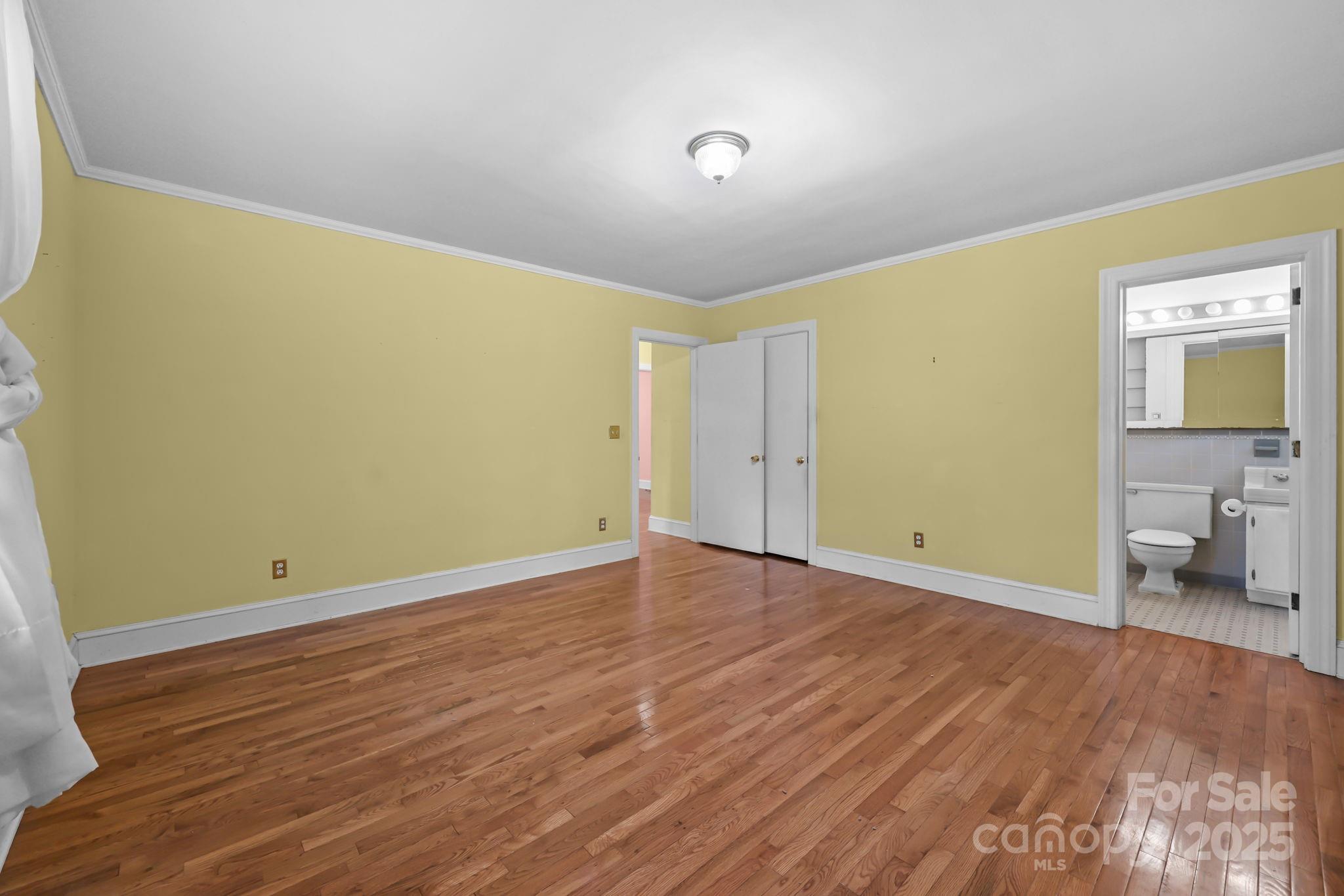 Country Club - Residential