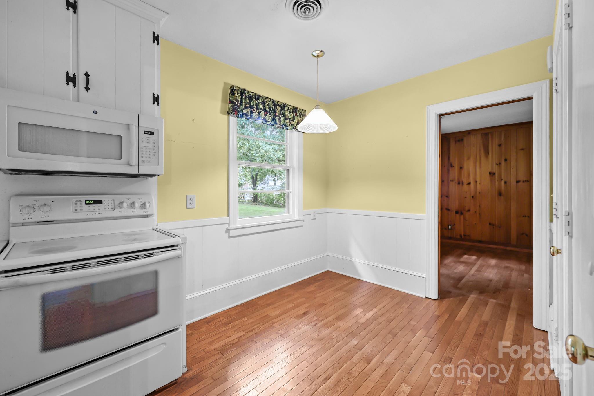 Country Club - Residential