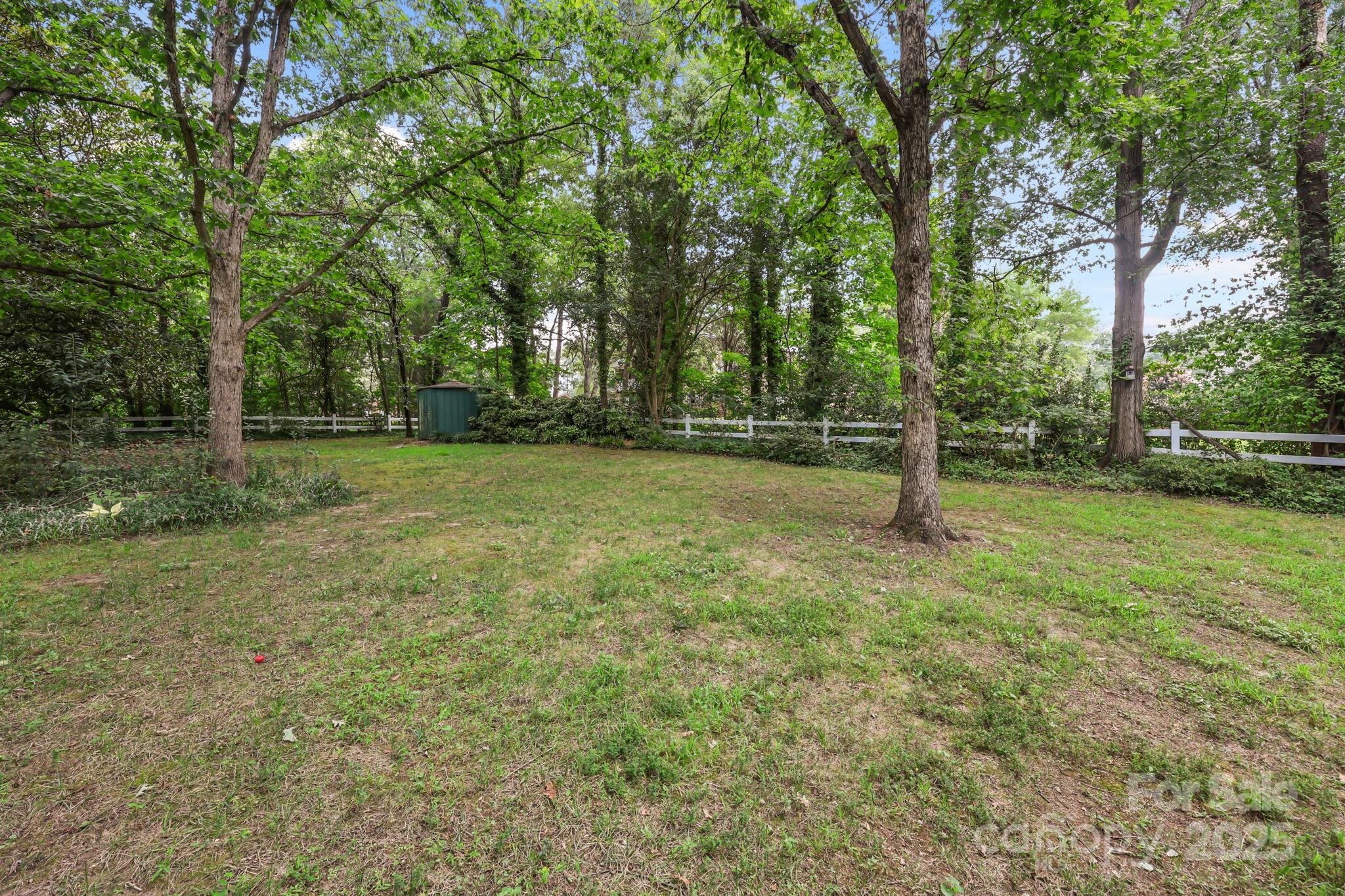 Country Club - Residential