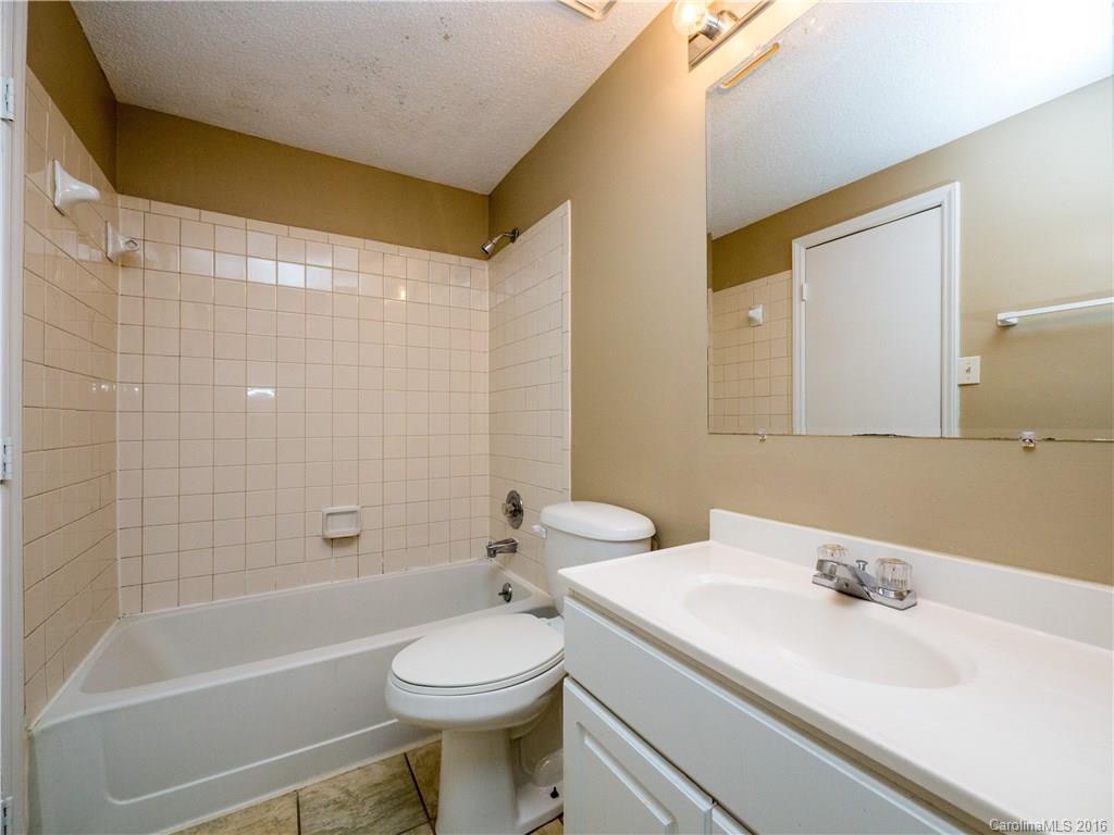 Pheasant Knoll - Residential Lease