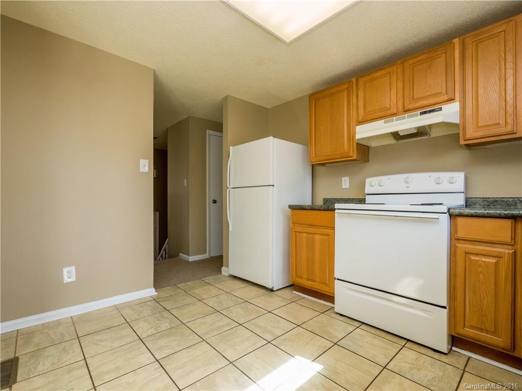 Pheasant Knoll - Residential Lease