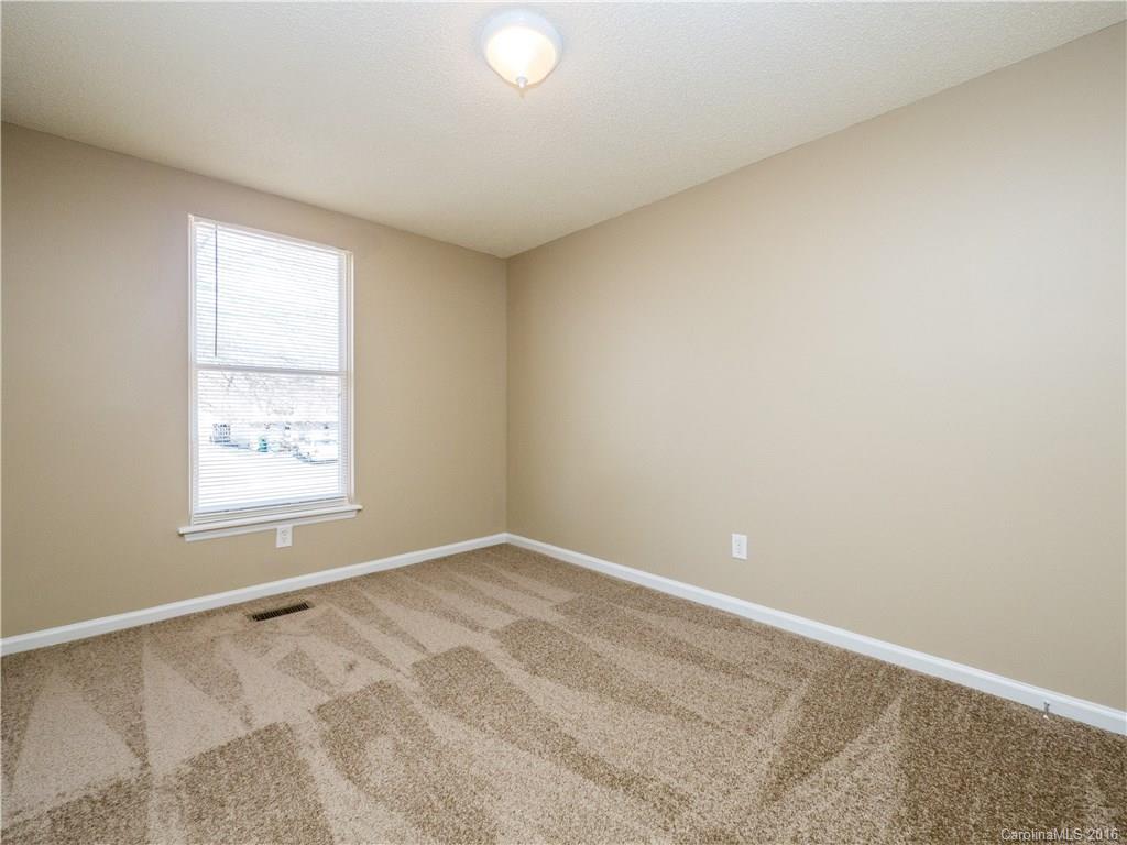 Pheasant Knoll - Residential Lease