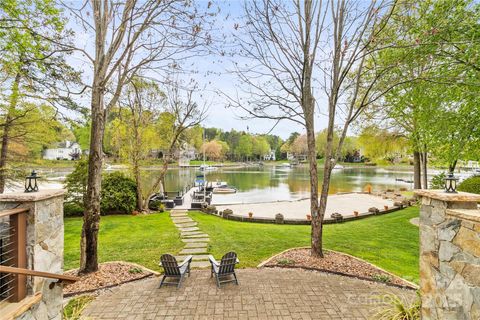 19040 Mary Ardrey Circle Cornelius NC 28031