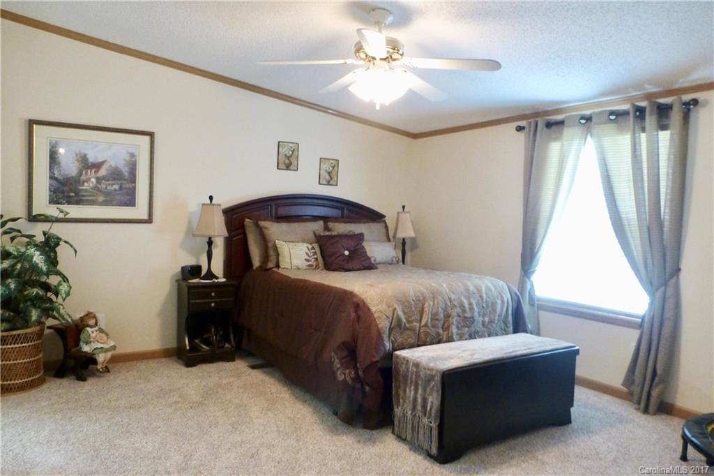 Riverwind - Residential