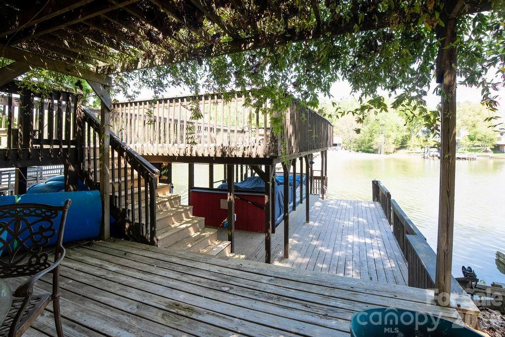 Rolling View - Residential