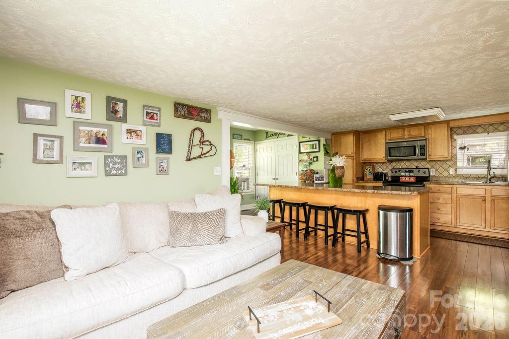 Rolling View - Residential