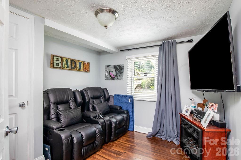 Rolling View - Residential