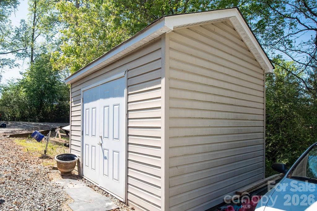 Rolling View - Residential