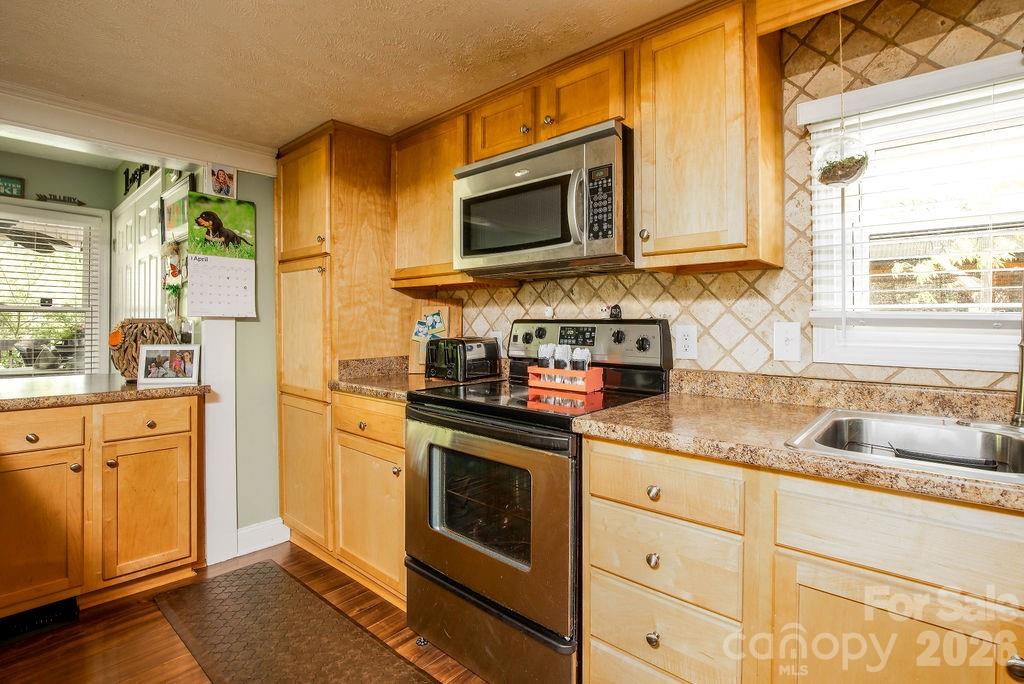 Rolling View - Residential