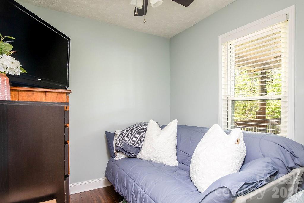 Rolling View - Residential