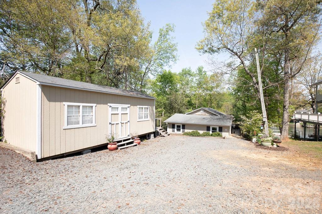 Rolling View - Residential